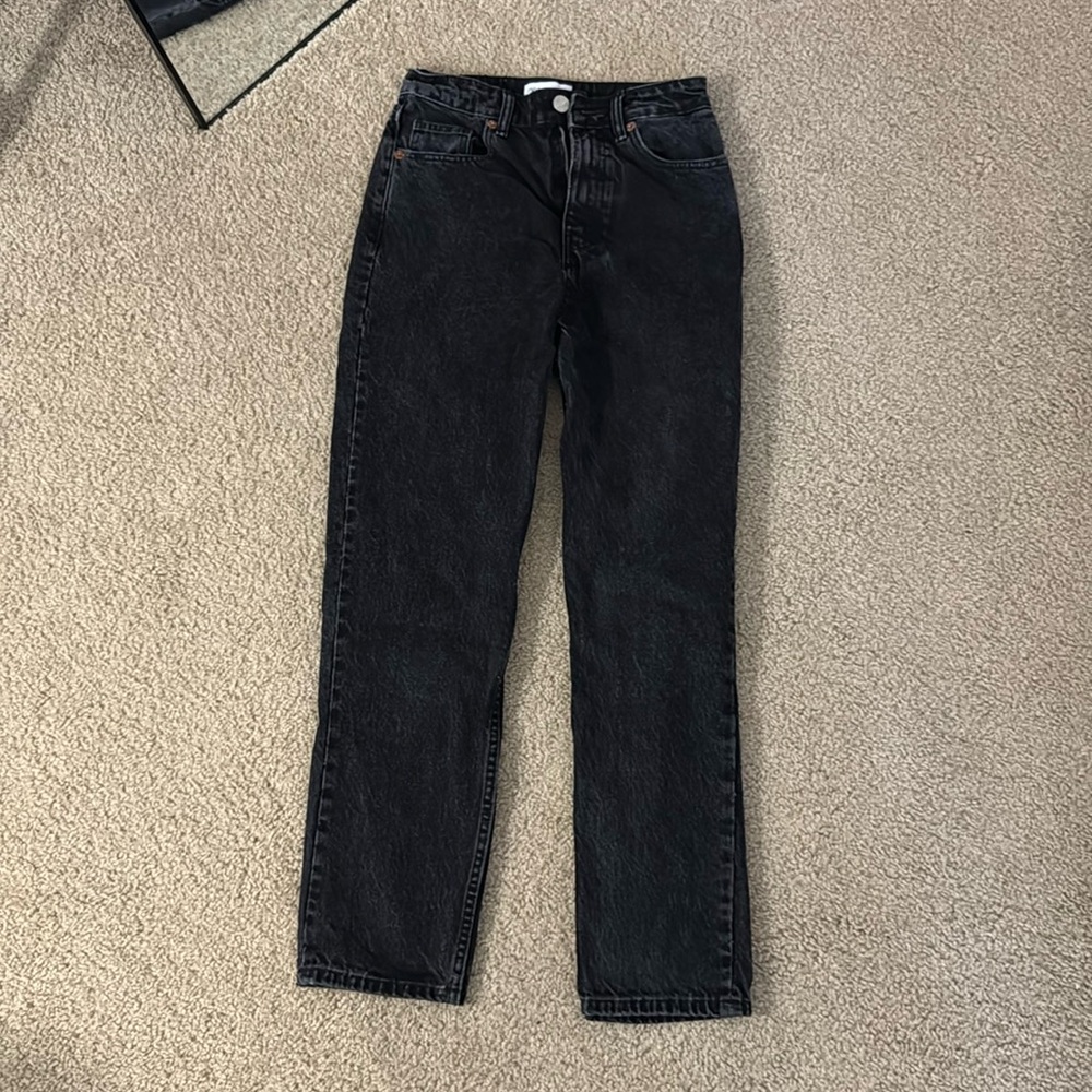 Black Zara straight jeans